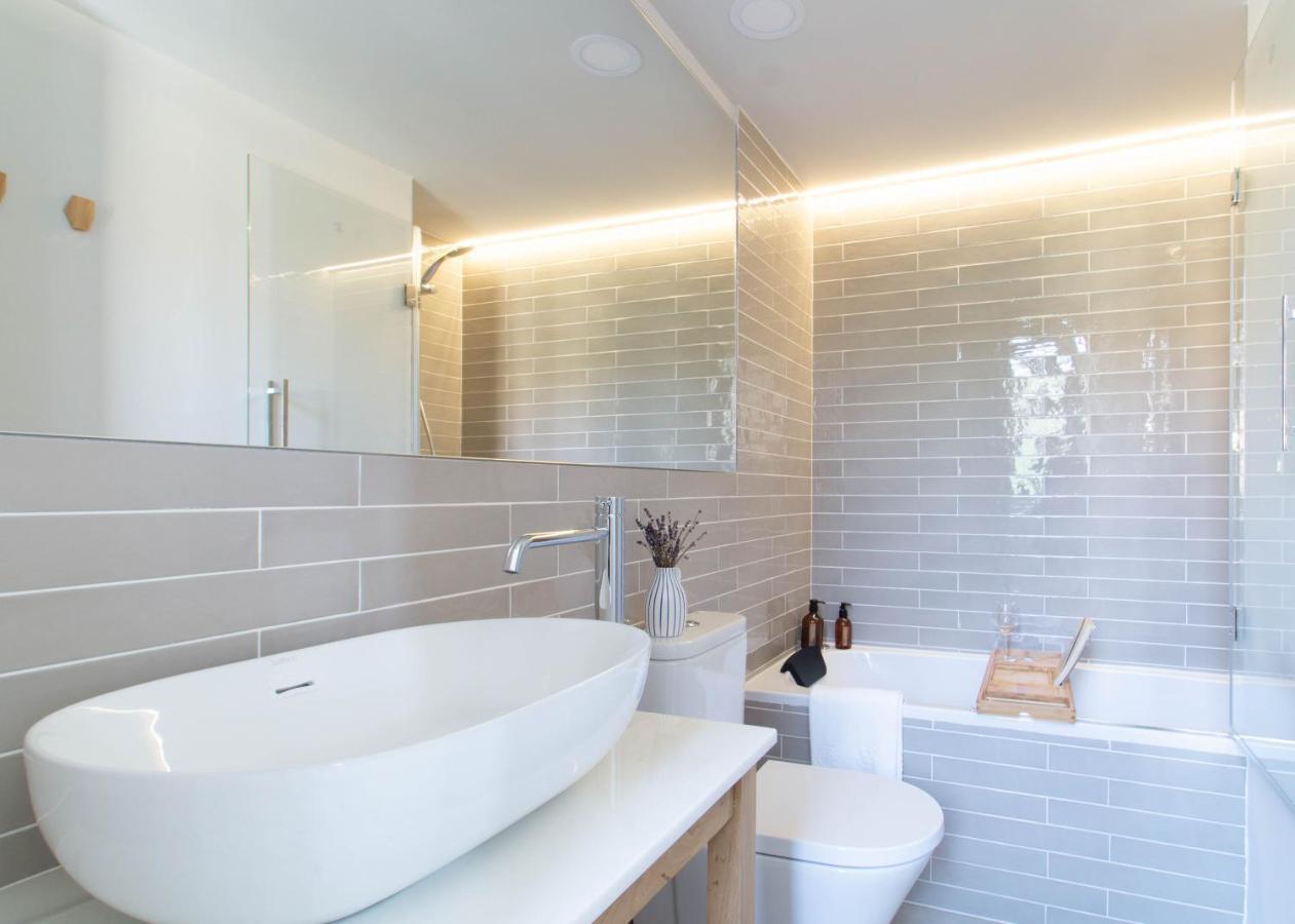 Domina Boutique Apartment Херона Екстериор снимка
